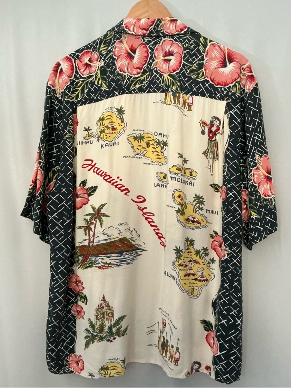Reyn Spooner Hawaiian Islands Men's Hawaiian Shirt Size L